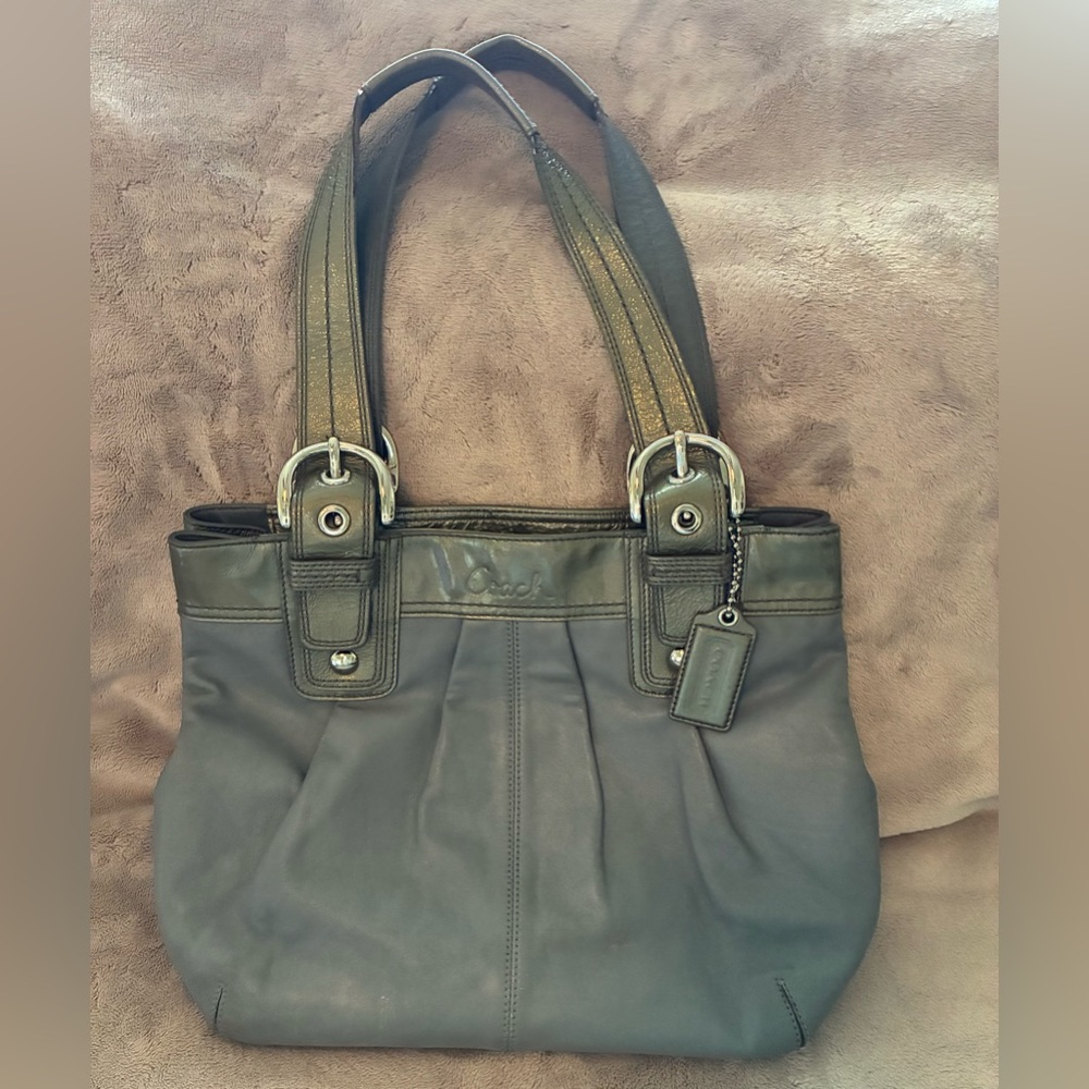 “COACH” Soho Pleated Grey/Silver Leather Purse